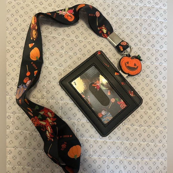Loungefly Accessories - Loungefly Winnie the Pooh Halloween Cardholder and Lanyard